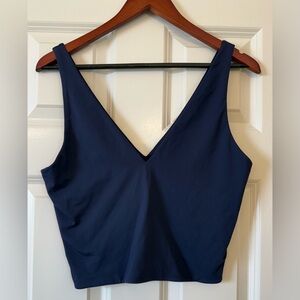 Aritizia Babaton Contour V Neck Tank Top Navy Women’s Size Large
